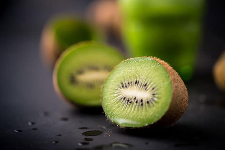 What Does Kiwi Taste Like? Does Kiwi Taste Good?